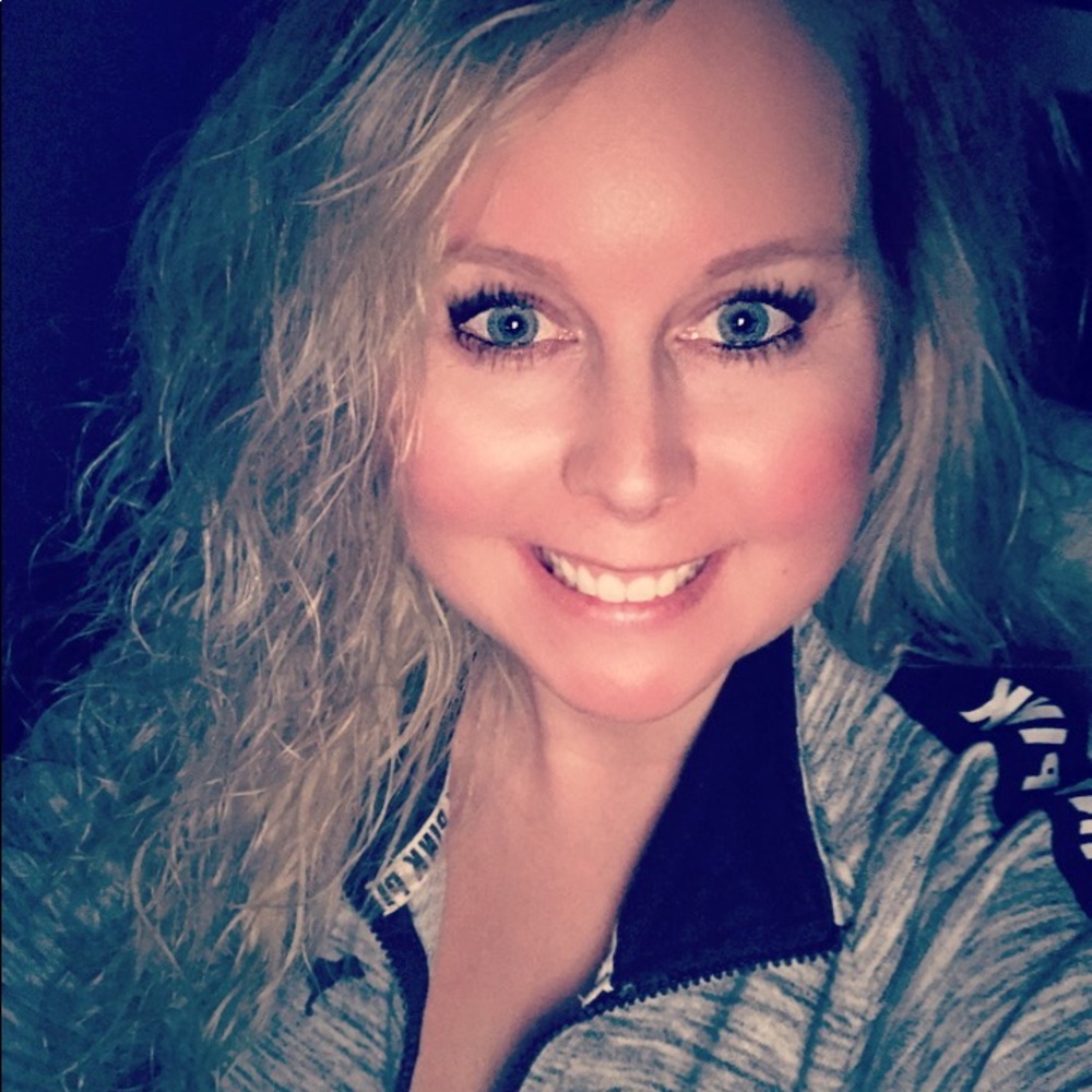 Meet your Posher, Bobbie